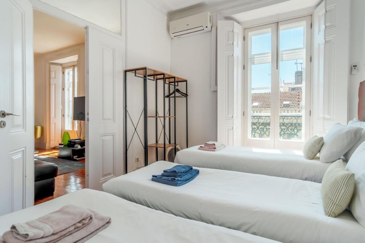 Apartamento Lv Premier Baixa- Cn *